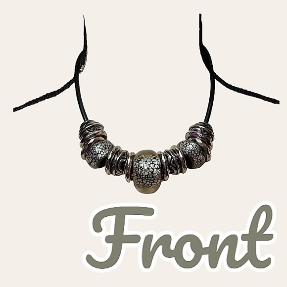 3 Retro 90s Chunky Acrylic Necklaces - Picture 7 of 8